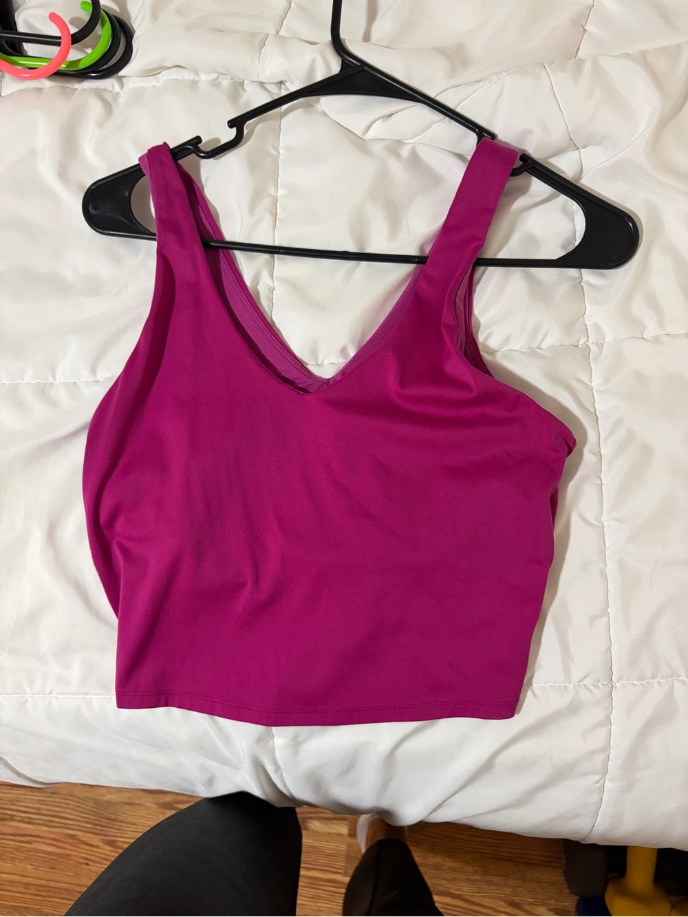 all in motion Magenta V‑Neck Tank Crop Top